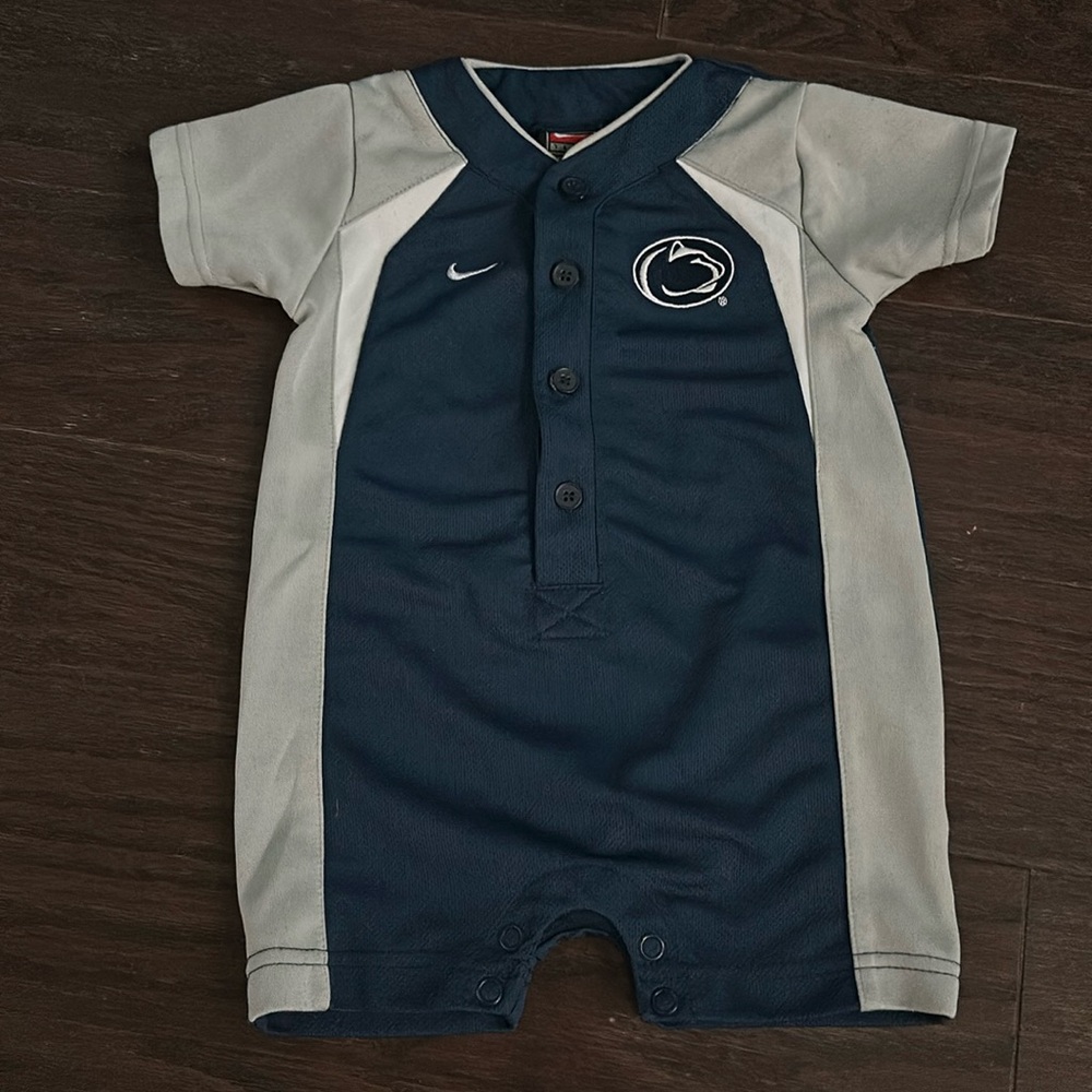 Penn State baby boy Nike shortie romper, grey blue 18m